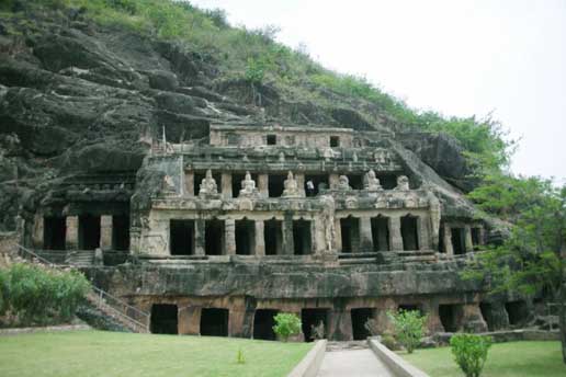 Undavalli Caves, Guntur District