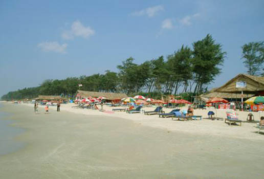 Dona Paula Beach, Panaji, Goa