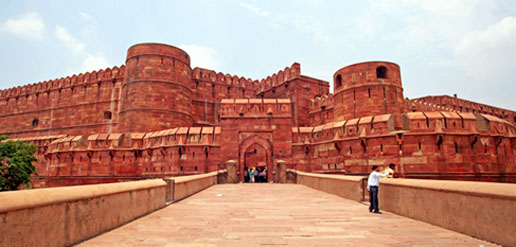 the agra fort